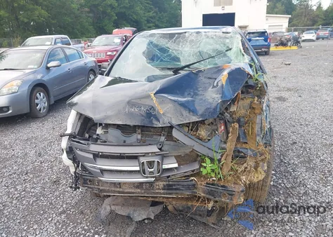 2014 Honda Cr-V Lx z USA, uszkodzony, nr VIN 2HKRM4H36EH688081